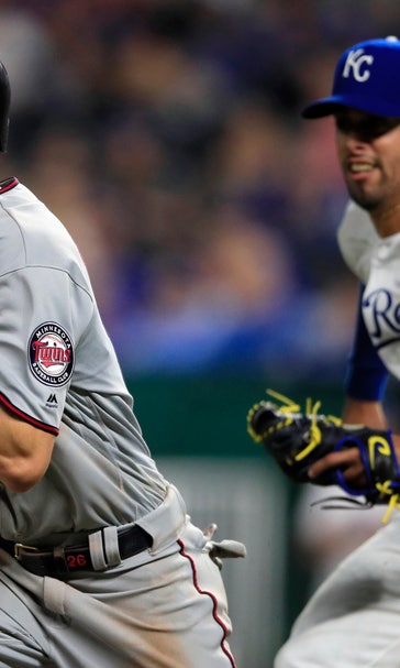 Kepler, Rosario help rally Twins to 8-7 win over Royals
